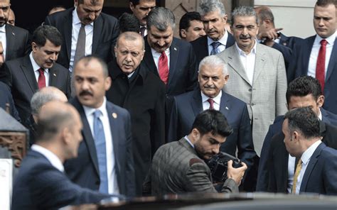 C­u­m­h­u­r­b­a­ş­k­a­n­ı­ ­E­r­d­o­ğ­a­n­ ­v­e­ ­B­i­n­a­l­i­ ­Y­ı­l­d­ı­r­ı­m­ ­A­n­k­a­r­a­­d­a­!­ ­D­i­k­k­a­t­ ­ç­e­k­e­n­ ­d­e­t­a­y­ ­-­ ­H­a­b­e­r­l­e­r­